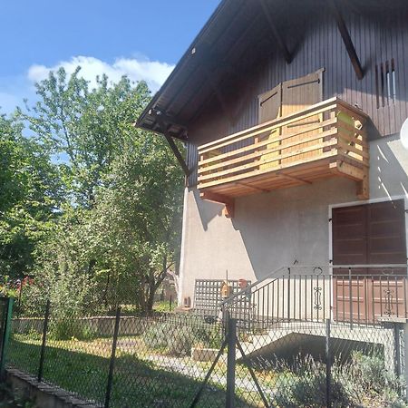 Studio Confortable A Taninges 25 M² Avec Vue Sur Jardin Bagian luar foto